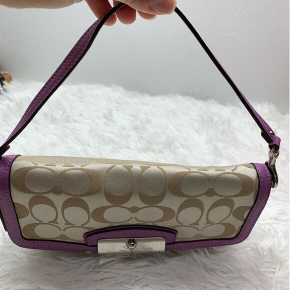 Coach Purple Khaki mini signature canvas purse / wristlet - Picture 5 of 12